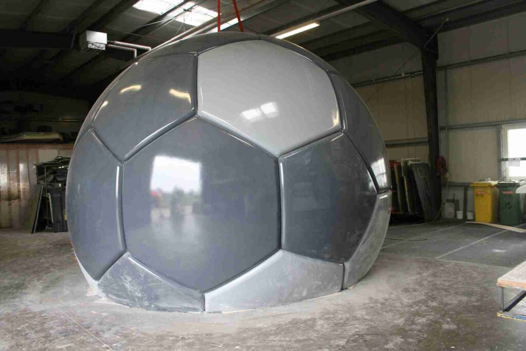 Gigantischer Fußball