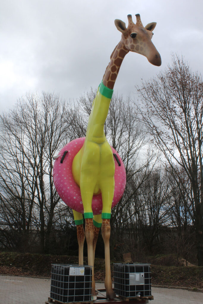 Giant giraffe as a CFRP figure ready for transportation on the cruise ship